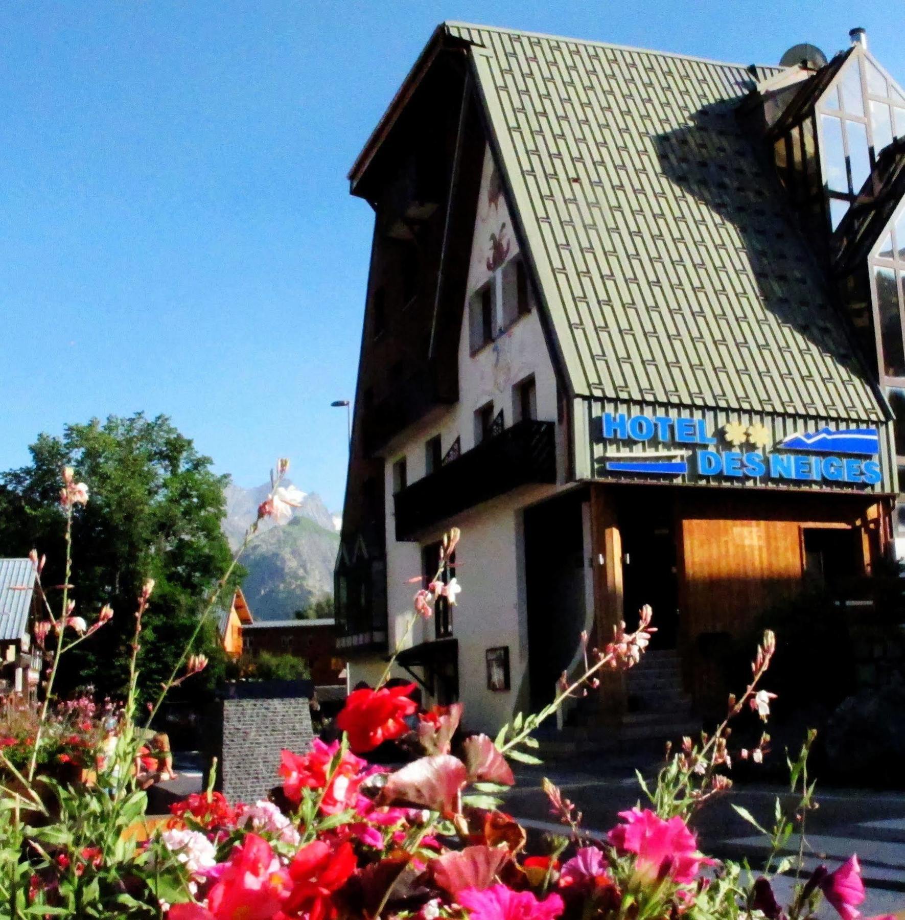 Hotel Des Neiges Les Deux Alpes Bagian luar foto